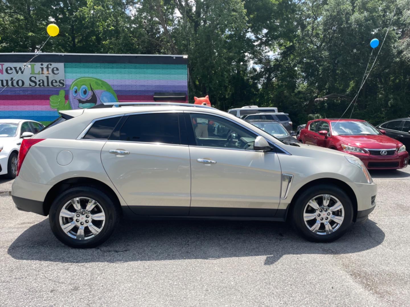 2016 SILVER CADILLAC SRX LUXURY COLLECTION (3GYFNEE33GS) with an 3.6L engine, Automatic transmission, located at 5103 Dorchester Rd., Charleston, SC, 29418-5607, (843) 767-1122, 36.245171, -115.228050 - Photo#7